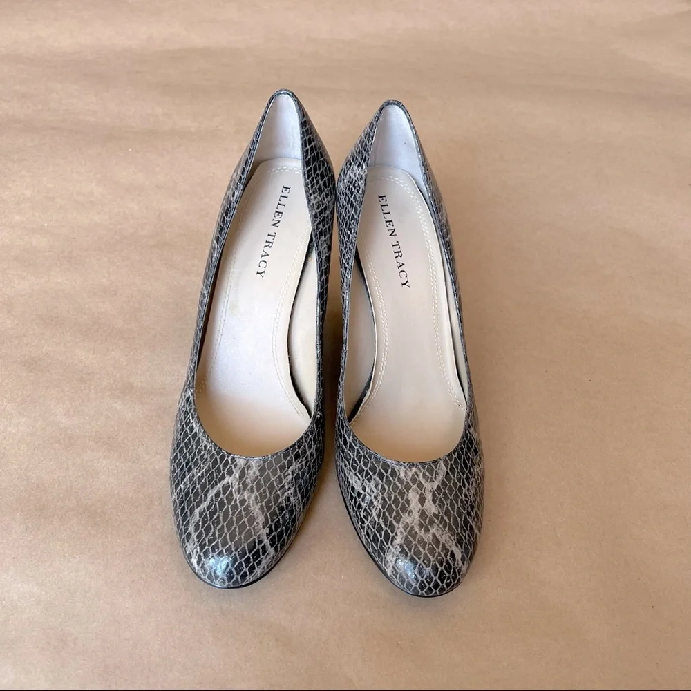Ellen Tracy Gloria Leather Snakeskin Print Wedge
